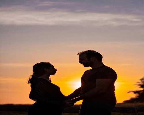 试管输卵管积液1.8cm严重吗,供卵代生费用,代怀助孕